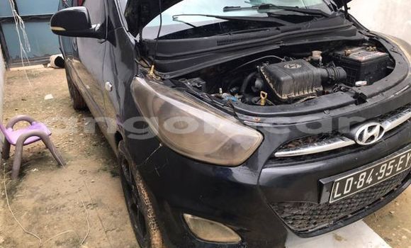 Acheter Occasion Voiture Hyundai i10 Blanc à Caluquembe, Huila Acheter Occasion Voiture Hyundai i10 Blanc à Caluquembe, Huila