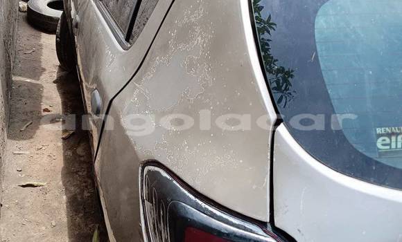 Comprar Usado Toyota Yaris Outro Carro em Caluquembe em Huila Comprar Usado Toyota Yaris Outro Carro em Caluquembe em Huila