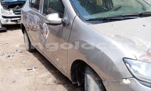 Comprar Usado Toyota Yaris Outro Carro em Caluquembe em Huila Comprar Usado Toyota Yaris Outro Carro em Caluquembe em Huila