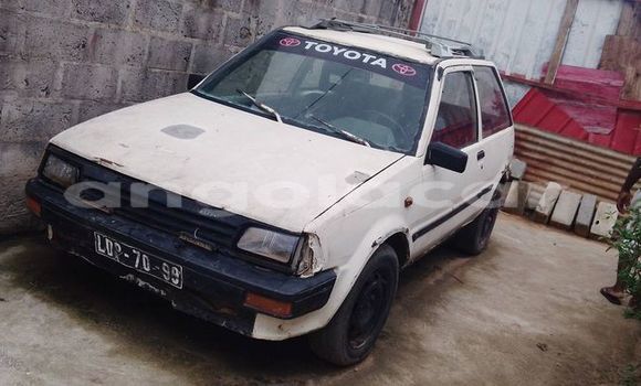 Comprar Usado Toyota Alphard Outro Carro em Luanda em Luanda Province Comprar Usado Toyota Alphard Outro Carro em Luanda em Luanda Province