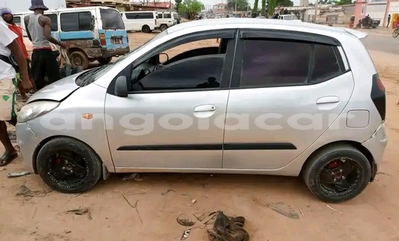 Comprar Usado Hyundai i10 Prata Carro em Luanda em Luanda Province Comprar Usado Hyundai i10 Prata Carro em Luanda em Luanda Province