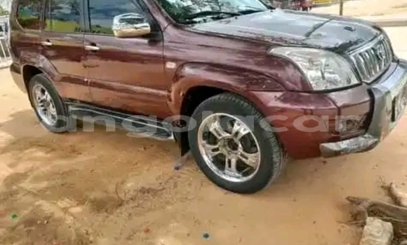 Comprar Usado Toyota Prado Outro Carro em Luanda em Luanda Province