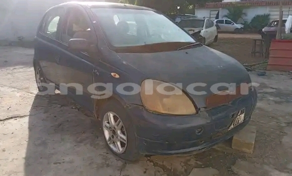 Comprar Usado Toyota Vitz Azul Carro em Luanda em Luanda Province Comprar Usado Toyota Vitz Azul Carro em Luanda em Luanda Province