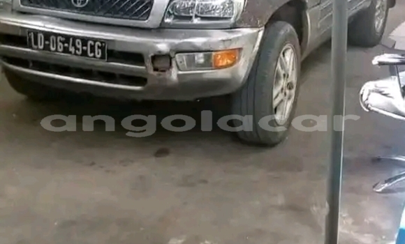 Comprar Usado Toyota RAV4 Outro Carro em Luanda em Luanda Province Comprar Usado Toyota RAV4 Outro Carro em Luanda em Luanda Province