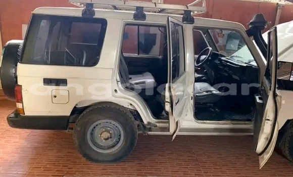 Comprar Usado Toyota Land Cruiser Branco Carro em Luanda em Luanda Province Comprar Usado Toyota Land Cruiser Branco Carro em Luanda em Luanda Province