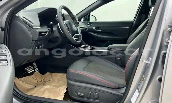 Acheter Occasion Voiture Hyundai Sonata Gris à Luanda, Province de Luanda Acheter Occasion Voiture Hyundai Sonata Gris à Luanda, Province de Luanda