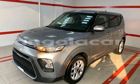 Comprar Usado Kia Soul Prata Carro em Luanda em Luanda Province