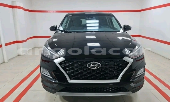 Buy Used Hyundai Tucson Black Car in Luanda in Luanda Province Buy Used Hyundai Tucson Black Car in Luanda in Luanda Province