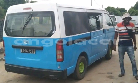 Acheter Occasion Voiture Toyota Hiace Autre à Luanda, Province de Luanda Acheter Occasion Voiture Toyota Hiace Autre à Luanda, Province de Luanda