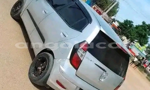 Comprar Usado Hyundai i10 Prata Carro em Luanda em Luanda Province Comprar Usado Hyundai i10 Prata Carro em Luanda em Luanda Province