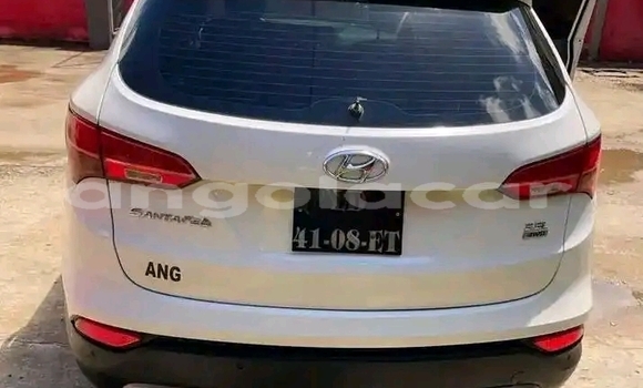 Acheter Occasion Voiture Hyundai Santa Fe Blanc à Luanda, Province de Luanda Acheter Occasion Voiture Hyundai Santa Fe Blanc à Luanda, Province de Luanda