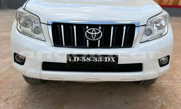Acheter Occasion Voiture Toyota Land Cruiser Prado Blanc à Luanda, Province de Luanda Acheter Occasion Voiture Toyota Land Cruiser Prado Blanc à Luanda, Province de Luanda