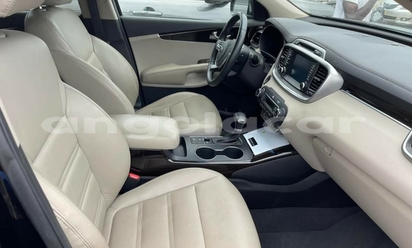 Acheter Occasion Voiture Kia Sorento Noir à Luanda, Province de Luanda Acheter Occasion Voiture Kia Sorento Noir à Luanda, Province de Luanda