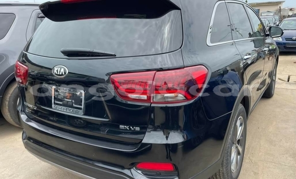 Acheter Occasion Voiture Kia Sorento Noir à Luanda, Province de Luanda Acheter Occasion Voiture Kia Sorento Noir à Luanda, Province de Luanda