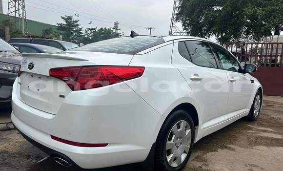 Buy Used Kia Optima White Car in Luanda in Luanda Province Buy Used Kia Optima White Car in Luanda in Luanda Province