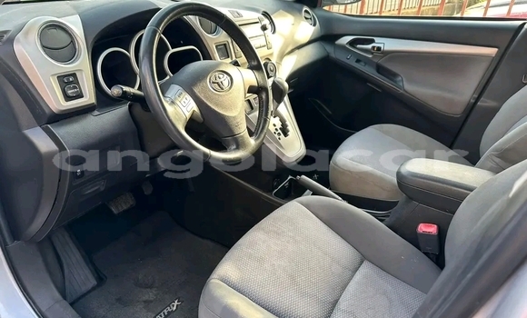 Buy Used Toyota Matrix Silver Car in Luanda in Luanda Province Buy Used Toyota Matrix Silver Car in Luanda in Luanda Province