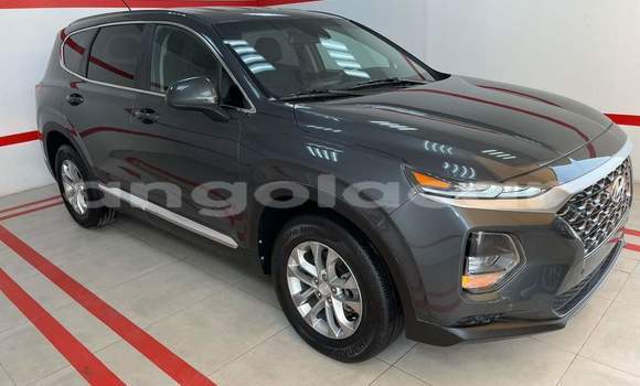 Buy Used Hyundai Santa Fe Silver Car in Luanda in Luanda Province Buy Used Hyundai Santa Fe Silver Car in Luanda in Luanda Province