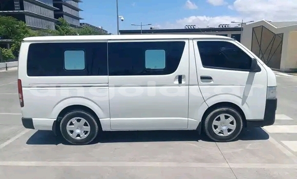 Acheter Occasion Voiture Toyota Hiace Autre à Luanda, Province de Luanda Acheter Occasion Voiture Toyota Hiace Autre à Luanda, Province de Luanda