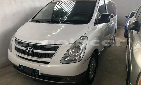 Buy Used Hyundai H1 Other Car in Luanda in Luanda Province Buy Used Hyundai H1 Other Car in Luanda in Luanda Province