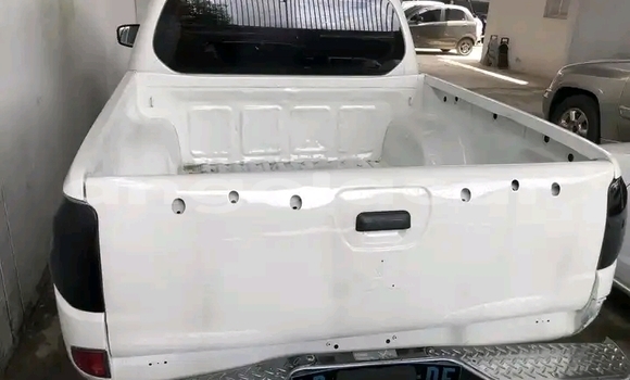 Buy Used Mitsubishi L200 Other Car in Luanda in Luanda Province Buy Used Mitsubishi L200 Other Car in Luanda in Luanda Province