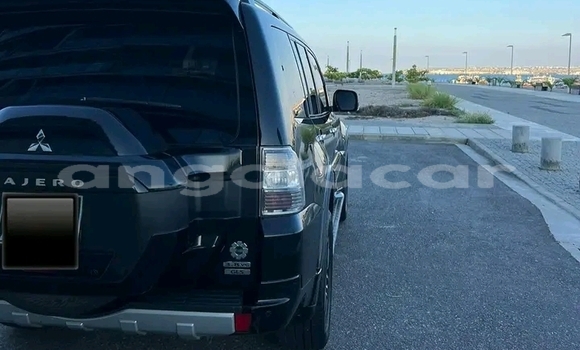 Comprar Usado Mitsubishi Pajero Preto Carro em Luanda em Luanda Province Comprar Usado Mitsubishi Pajero Preto Carro em Luanda em Luanda Province