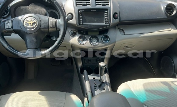 Buy Used Toyota RAV4 White Car in Luanda in Luanda Province Buy Used Toyota RAV4 White Car in Luanda in Luanda Province