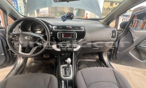Comprar Usado Kia rio Outro Carro em Luanda em Luanda Province Comprar Usado Kia rio Outro Carro em Luanda em Luanda Province