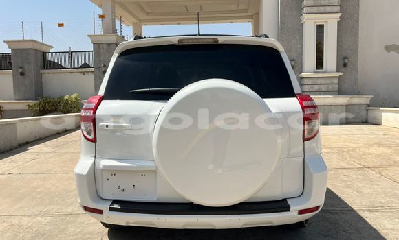 Comprar Usado Toyota RAV4 Branco Carro em Luanda em Luanda Province Comprar Usado Toyota RAV4 Branco Carro em Luanda em Luanda Province