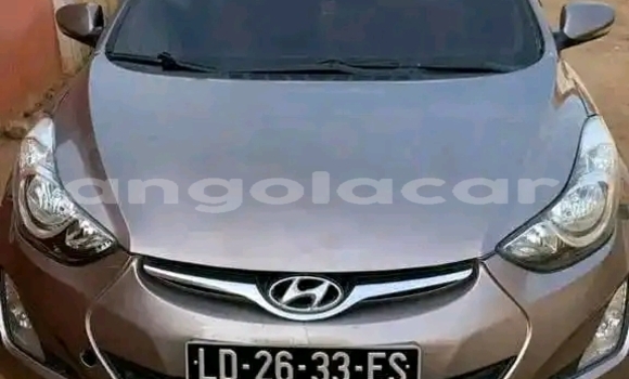 Acheter Occasion Voiture Hyundai Elantra Marron à Luanda, Province de Luanda Acheter Occasion Voiture Hyundai Elantra Marron à Luanda, Province de Luanda
