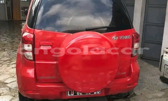 Acheter Occasion Voiture Jeep Compass Rouge à Luanda, Province de Luanda Acheter Occasion Voiture Jeep Compass Rouge à Luanda, Province de Luanda