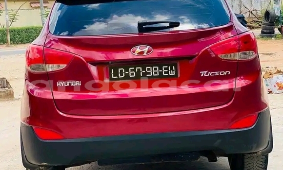 Acheter Occasion Voiture Hyundai Tucson Rouge à Luanda, Province de Luanda Acheter Occasion Voiture Hyundai Tucson Rouge à Luanda, Province de Luanda