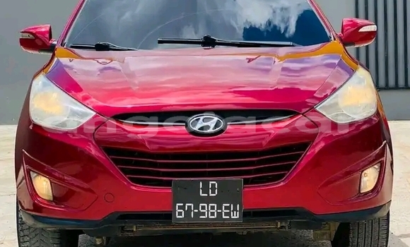 Acheter Occasion Voiture Hyundai Tucson Rouge à Luanda, Province de Luanda Acheter Occasion Voiture Hyundai Tucson Rouge à Luanda, Province de Luanda