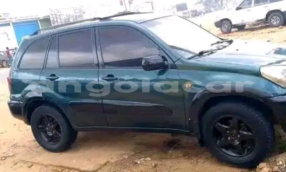 Buy Used Toyota RAV4 Green Car in Luanda in Luanda Province