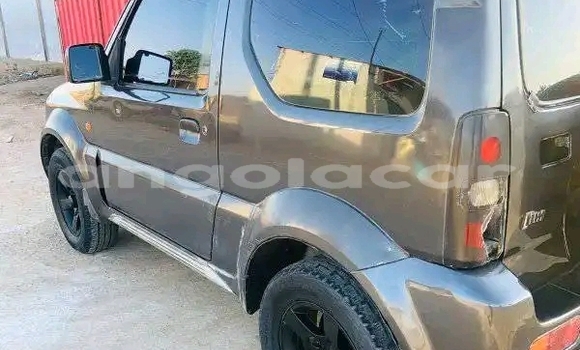 Comprar Usado Suzuki Jimny Outro Carro em Luanda em Luanda Province