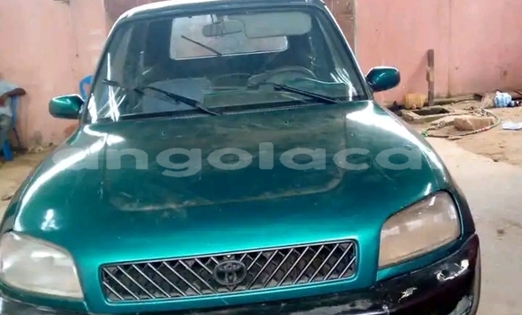 Comprar Usado Toyota RAV4 Verde Carro em Luanda em Luanda Province Comprar Usado Toyota RAV4 Verde Carro em Luanda em Luanda Province