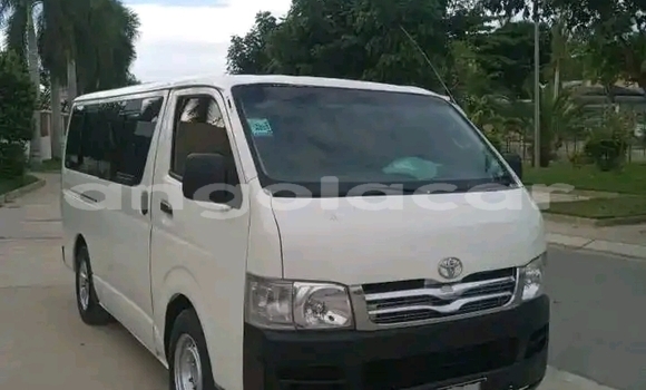 Acheter Occasion Voiture Toyota Hiace Blanc à Luanda, Province de Luanda Acheter Occasion Voiture Toyota Hiace Blanc à Luanda, Province de Luanda