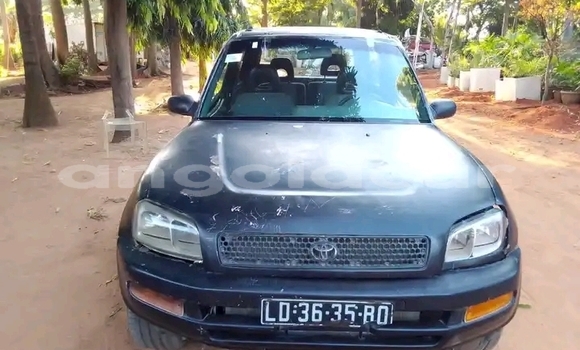 Acheter Occasion Voiture Toyota RAV4 Noir à Luanda, Province de Luanda Acheter Occasion Voiture Toyota RAV4 Noir à Luanda, Province de Luanda