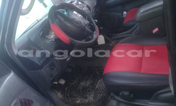 Comprar Usado Toyota Hilux Preto Carro em Caconda em Huila Comprar Usado Toyota Hilux Preto Carro em Caconda em Huila