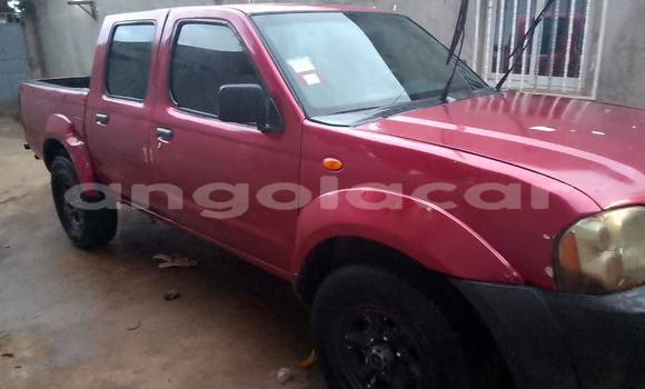 Acheter Occasion Voiture Nissan Hardbody Rouge à Caconda, Huila