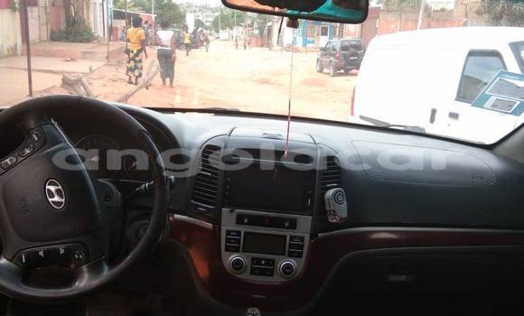 Comprar Usado Hyundai Santa Fe Branco Carro em Caluquembe em Huila Comprar Usado Hyundai Santa Fe Branco Carro em Caluquembe em Huila