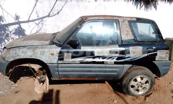 Buy Used Toyota RAV4 Black Car in Camabatela in Uige Buy Used Toyota RAV4 Black Car in Camabatela in Uige