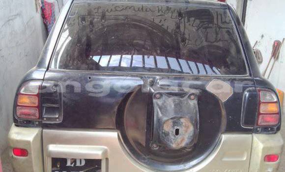 Comprar Usado Toyota RAV4 Preto Carro em Caluquembe em Huila Comprar Usado Toyota RAV4 Preto Carro em Caluquembe em Huila