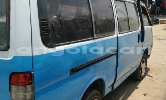 Acheter Occasion Voiture Toyota Hiace Bleu à Caluquembe, Huila Acheter Occasion Voiture Toyota Hiace Bleu à Caluquembe, Huila