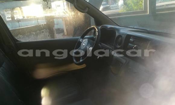 Comprar Usado Nissan Urvan Branco Carro em Caluquembe em Huila Comprar Usado Nissan Urvan Branco Carro em Caluquembe em Huila