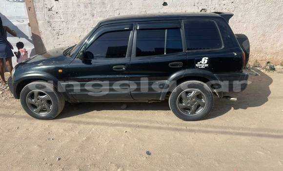 Comprar Usado Toyota RAV4 Preto Carro em Kuito em Província do Bié Comprar Usado Toyota RAV4 Preto Carro em Kuito em Província do Bié