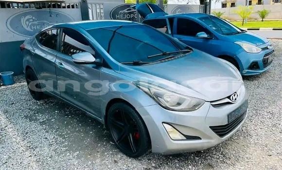 Acheter Occasion Voiture Hyundai Elantra Gris à Luanda, Province de Luanda Acheter Occasion Voiture Hyundai Elantra Gris à Luanda, Province de Luanda