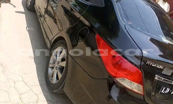 Acheter Occasion Voiture Hyundai Accent Noir à Luanda, Province de Luanda Acheter Occasion Voiture Hyundai Accent Noir à Luanda, Province de Luanda