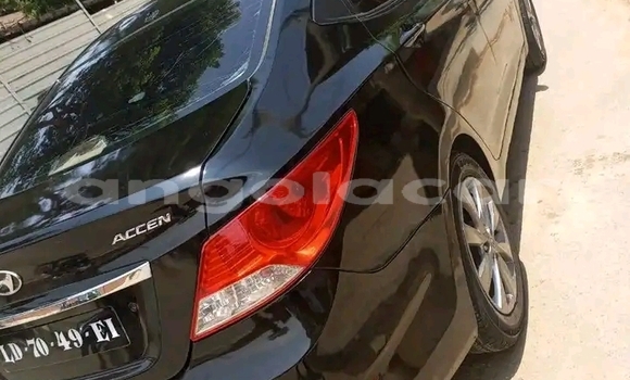 Acheter Occasion Voiture Hyundai Accent Noir à Luanda, Province de Luanda Acheter Occasion Voiture Hyundai Accent Noir à Luanda, Province de Luanda