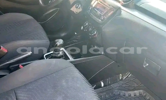 Comprar Usado Suzuki Swift Vermelho Carro em Luanda em Luanda Province Comprar Usado Suzuki Swift Vermelho Carro em Luanda em Luanda Province