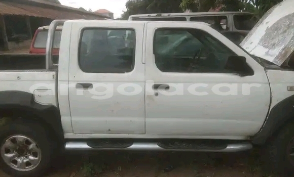 Acheter Occasion Voiture Nissan Hardbody Blanc à Luanda, Province de Luanda Acheter Occasion Voiture Nissan Hardbody Blanc à Luanda, Province de Luanda